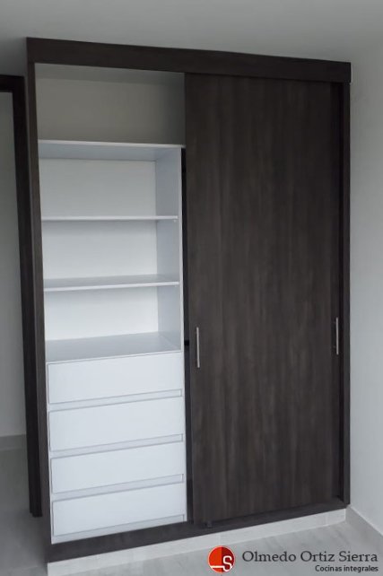 Closet Pequeño