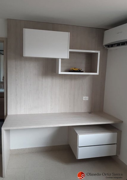 Escritorio Moderno De Madera